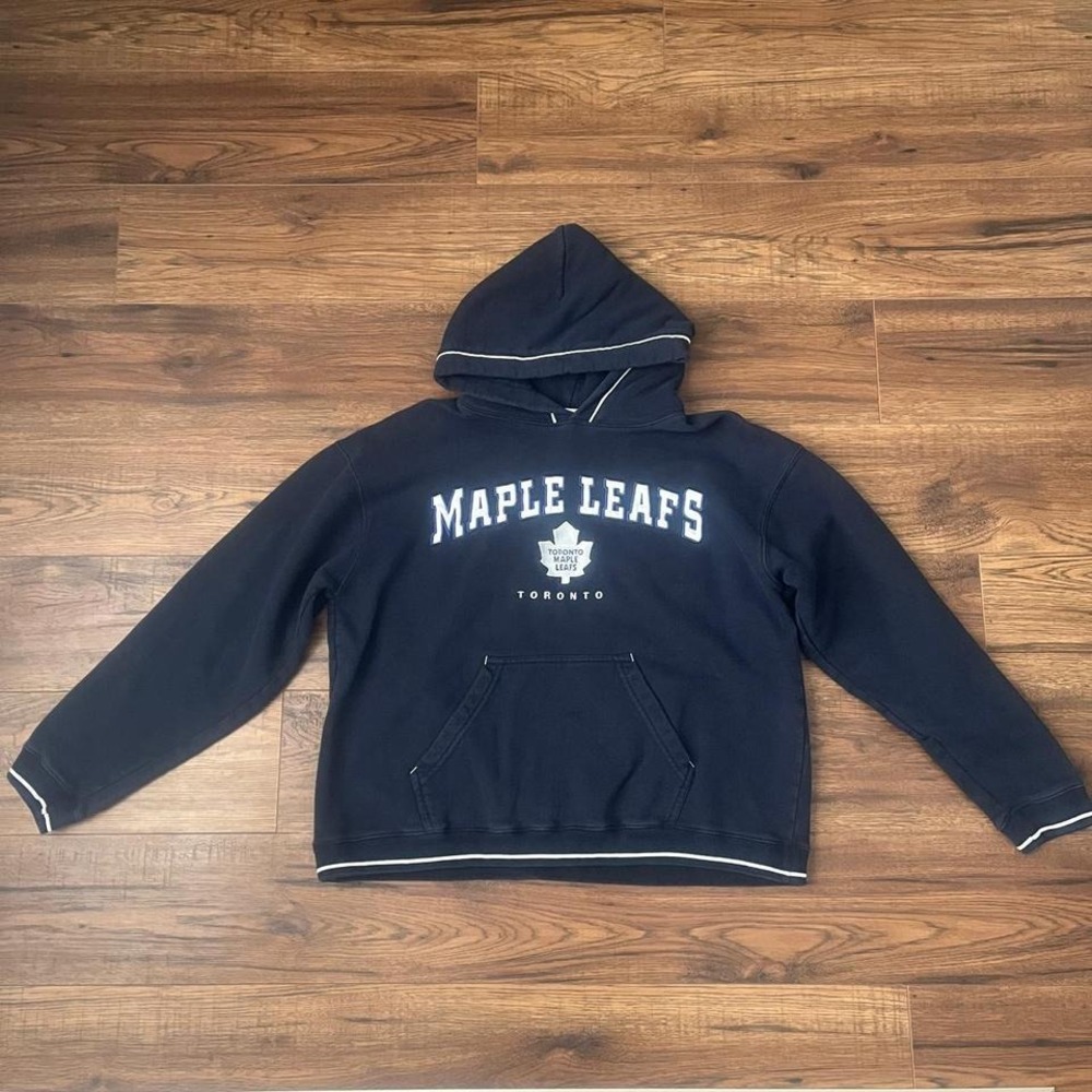 Y2K NHL Toronto Maple Leafs Hoodie Navy Blue Pullover Vintage‎ Sportswear Small